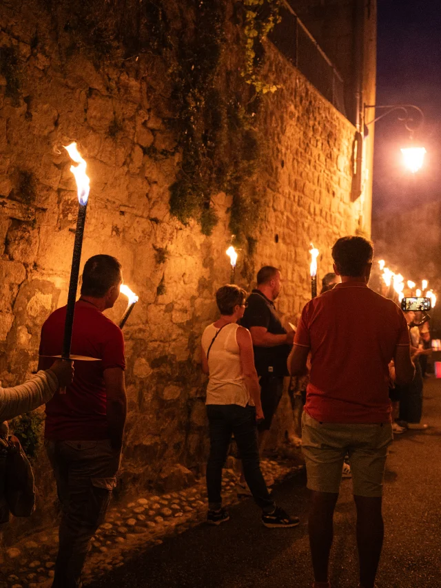 Visite aux flambeaux