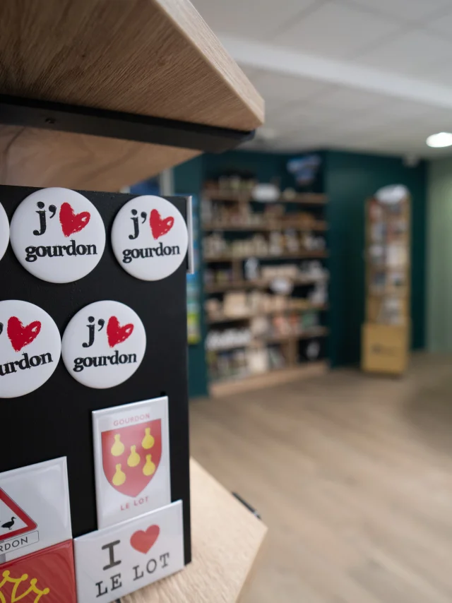 Accueil de l'Office de Tourisme du Pays de Gourdon après travau