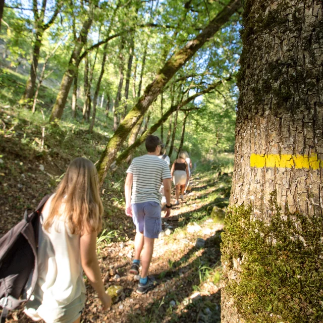 Sentier de Linars Visite du Pays de Gourdon en famille
